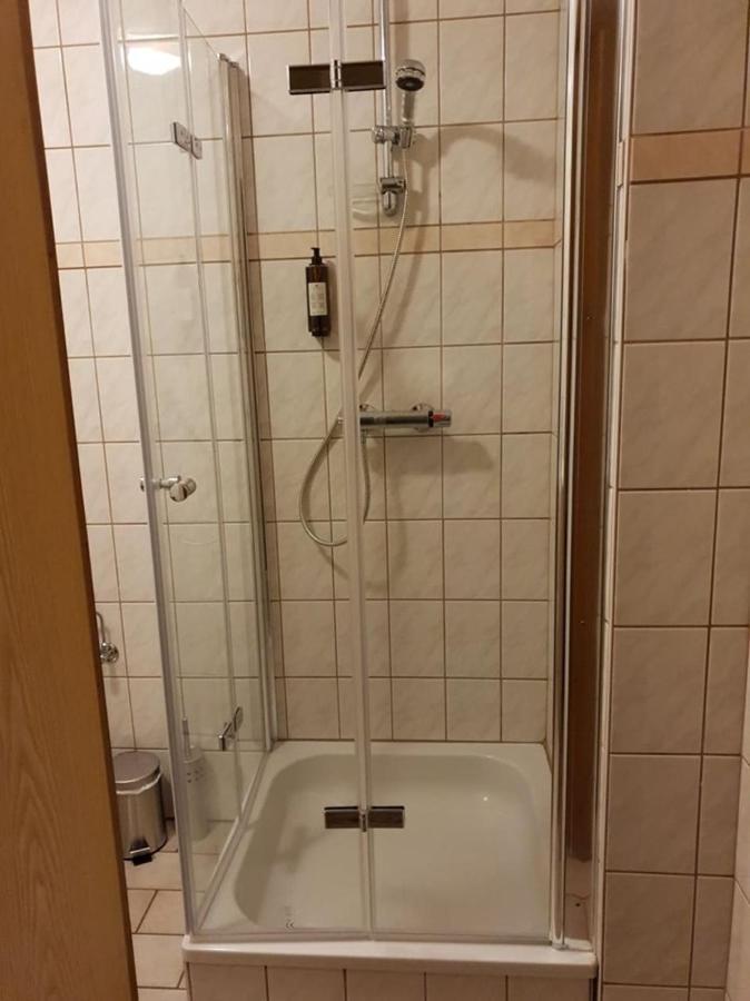 Au Central Alle Bagian luar foto
